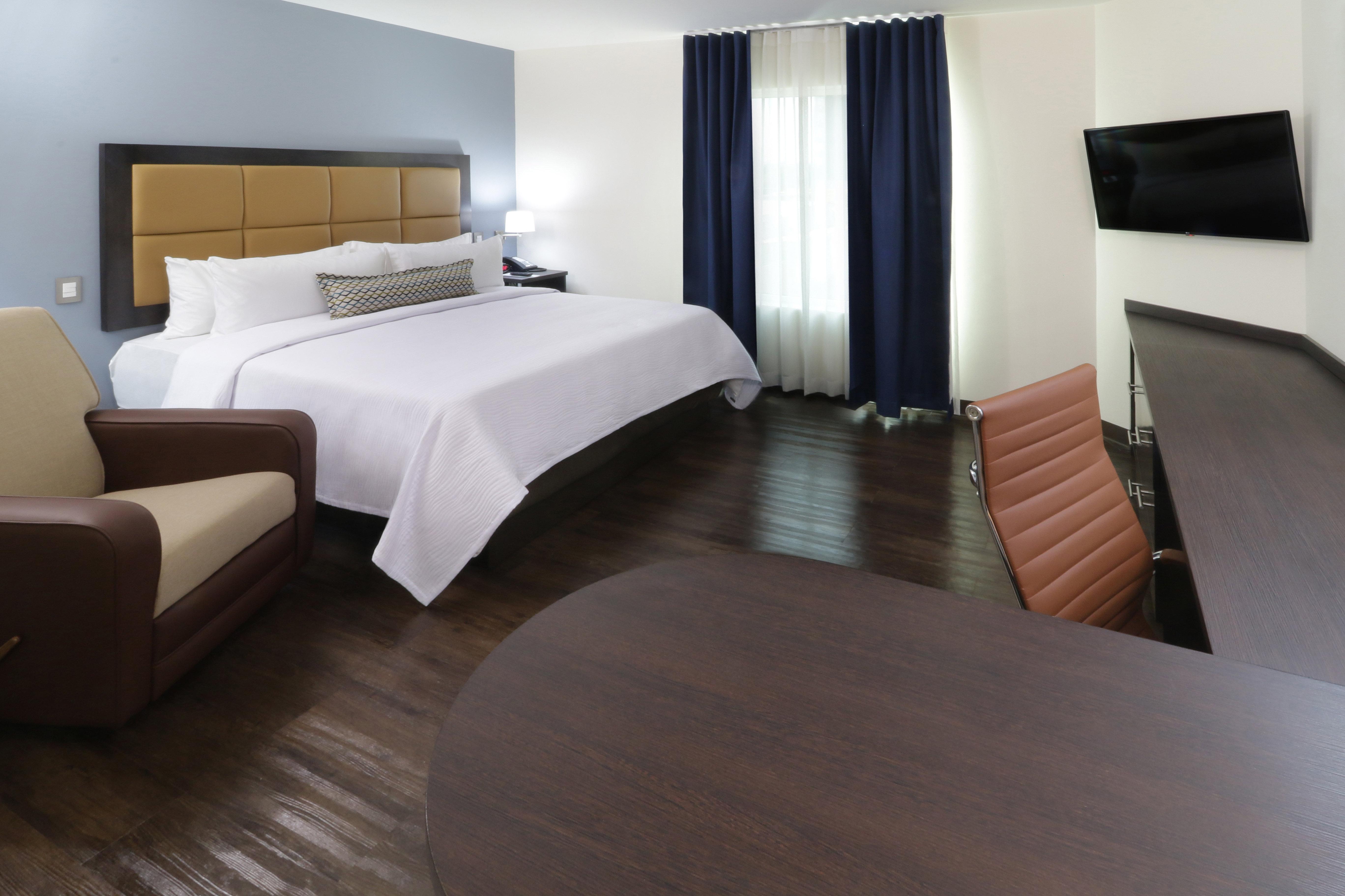 Candlewood Suites Celaya Celaya  Exterior photo