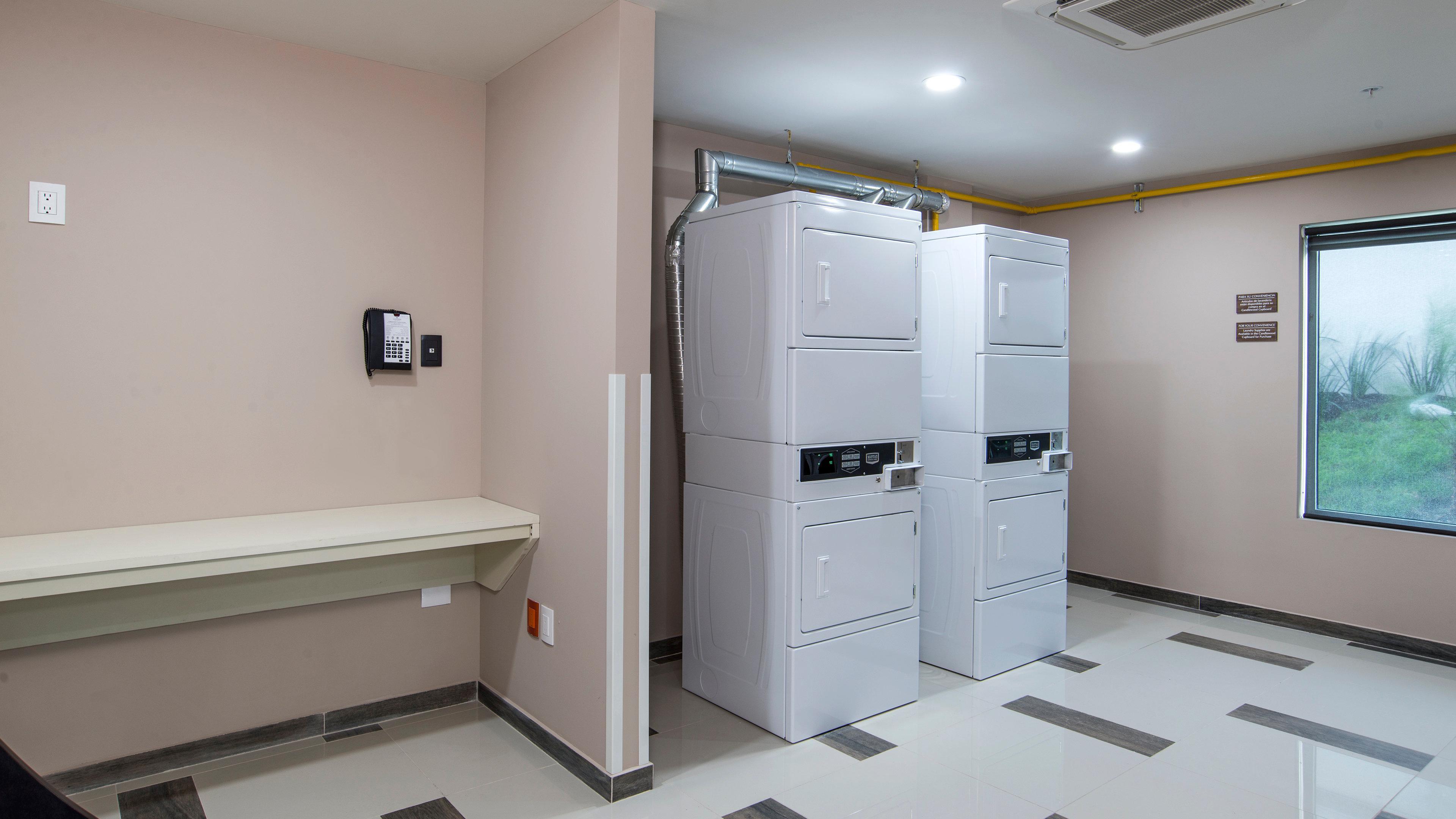 Candlewood Suites Celaya Celaya  Exterior photo