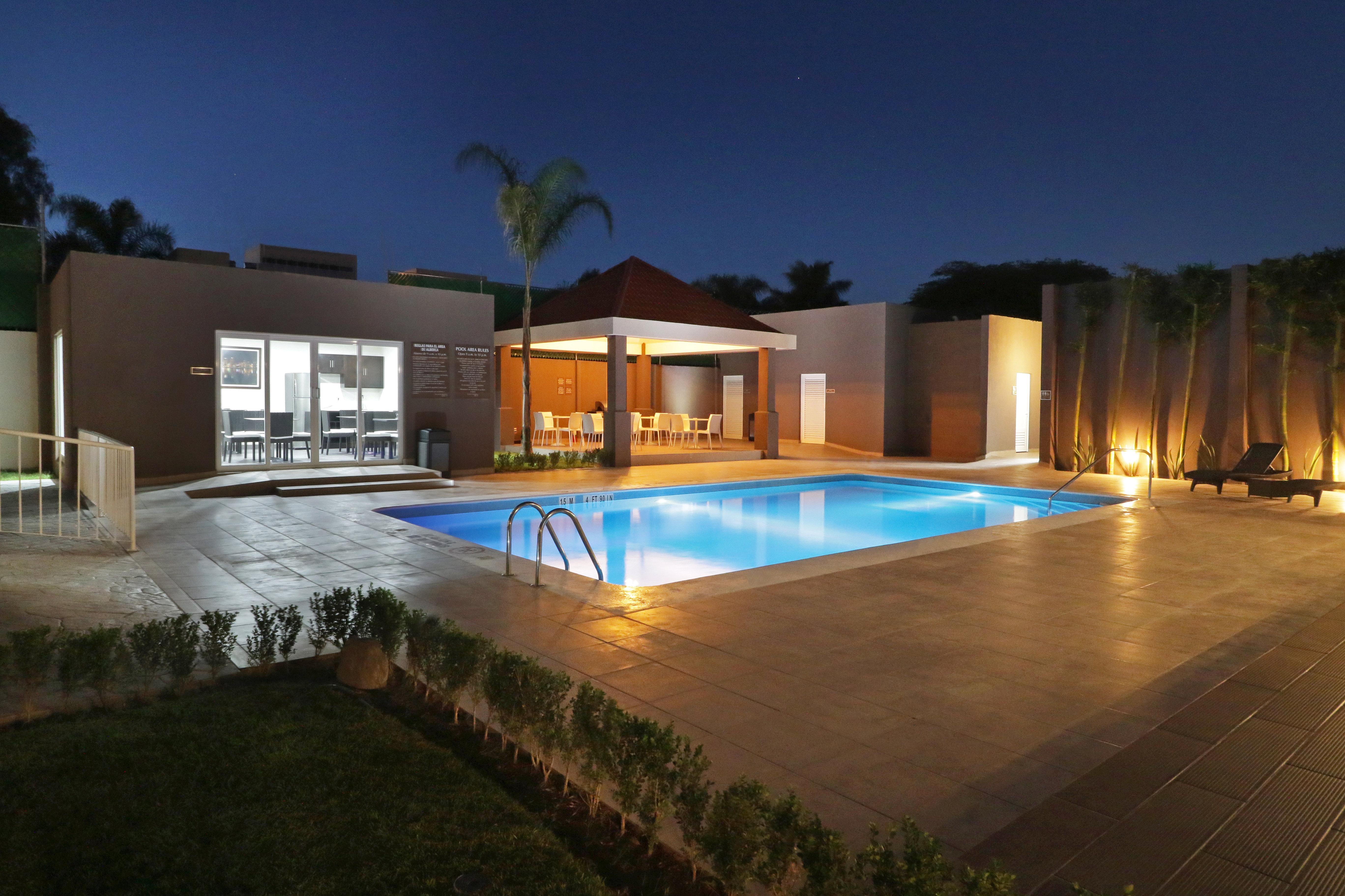 Candlewood Suites Celaya Celaya  Exterior photo